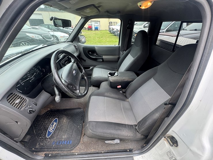 2001-ford-ranger-xlt-super-cab-3.0l-v6-–-auto-trans---167,418-miles-showing---1ftyr14u61ta20717-image-5