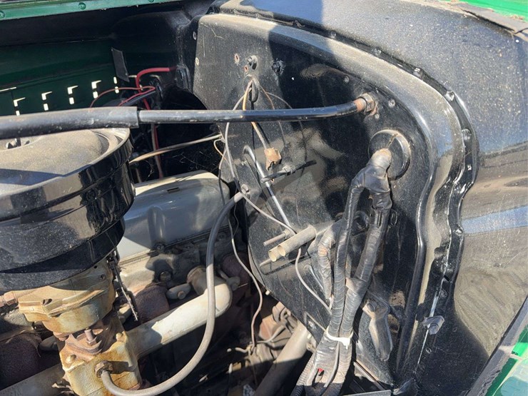 1946-chevrolet-truck-image-32