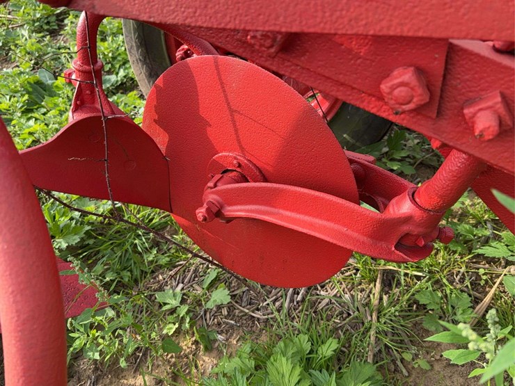 oliver-one-bottom-plow-image-11