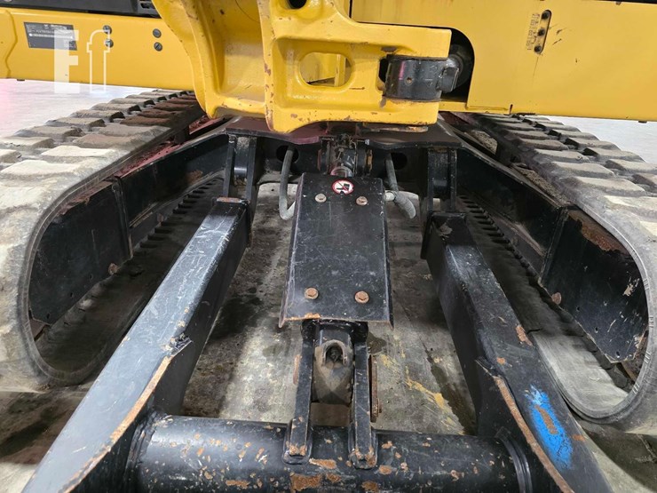 2021-caterpillar-306cr-image-35