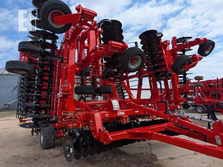 2025-kuhn-krause-8010-xt-1006-image-8