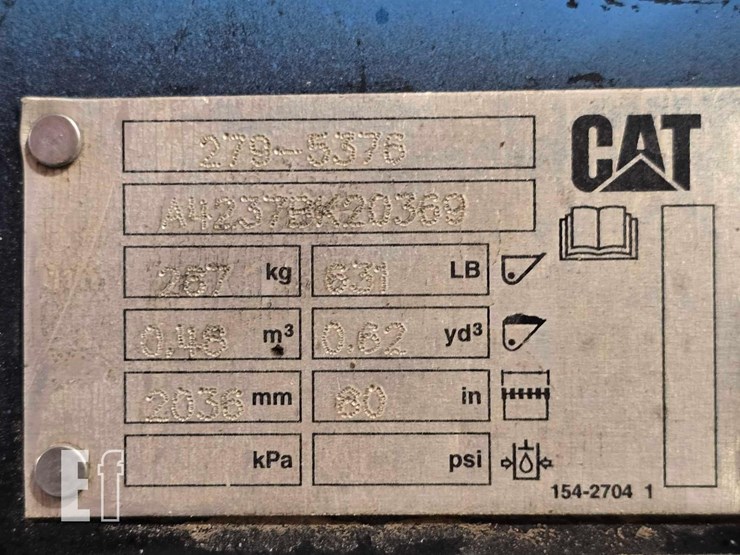 2021-caterpillar-289d3-image-13