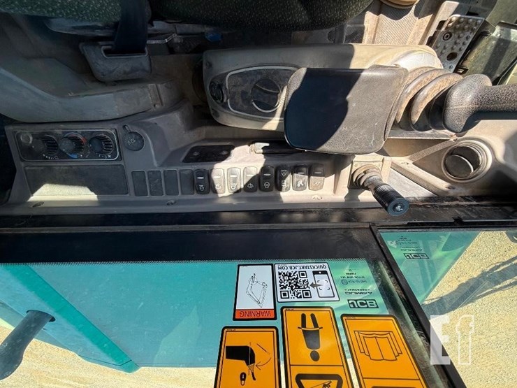 2019-jcb-85z-1-image-42
