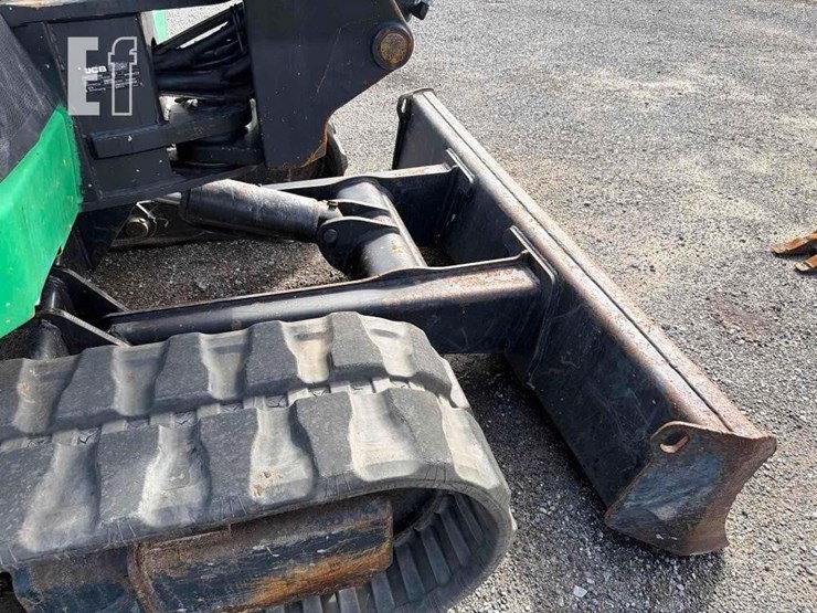 2019-jcb-85z-1-image-17