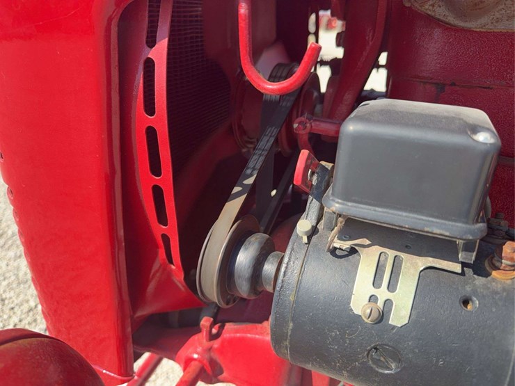 farmall-av-image-30