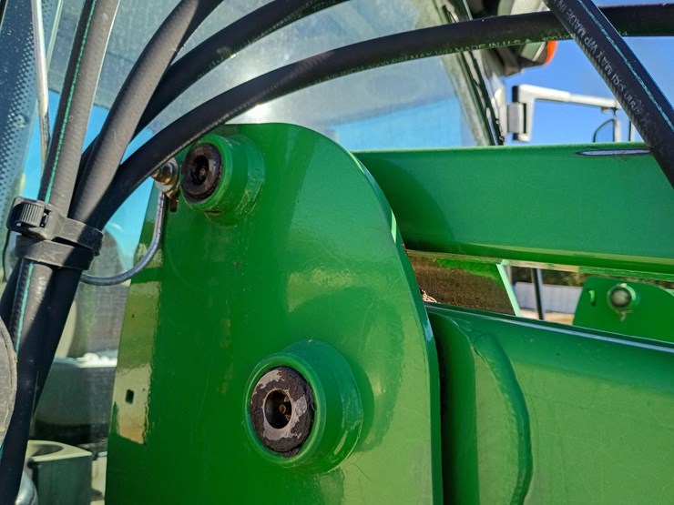 john-deere-6430-image-80