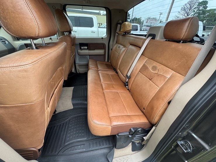 2005-ford-f-150-king-ranch-crew-cab---4wd---5.4l-v8---99,413-miles-showing---1ftpw145x5kb65378-image-6