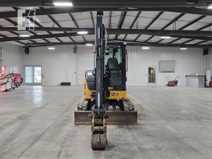 2024-deere-35-p-tier-image-7