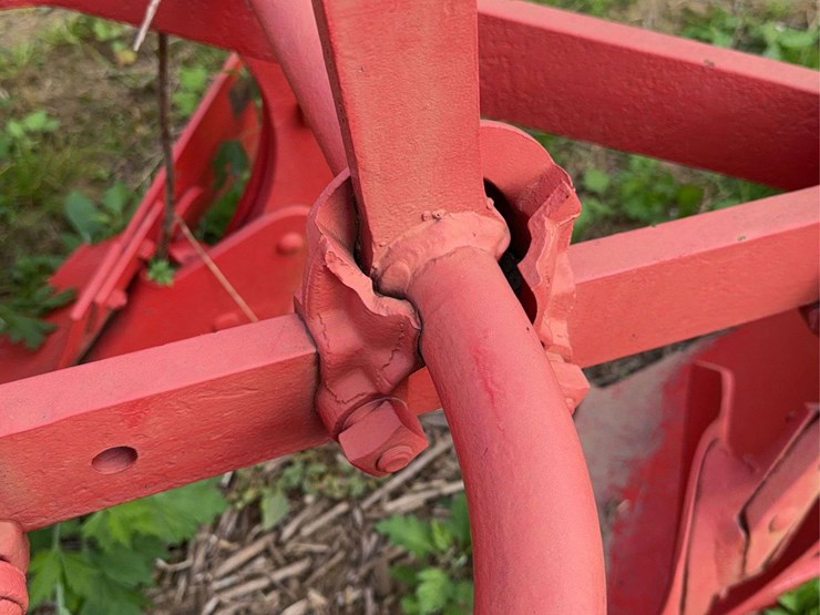 oliver-two-bottom-plow-image-13