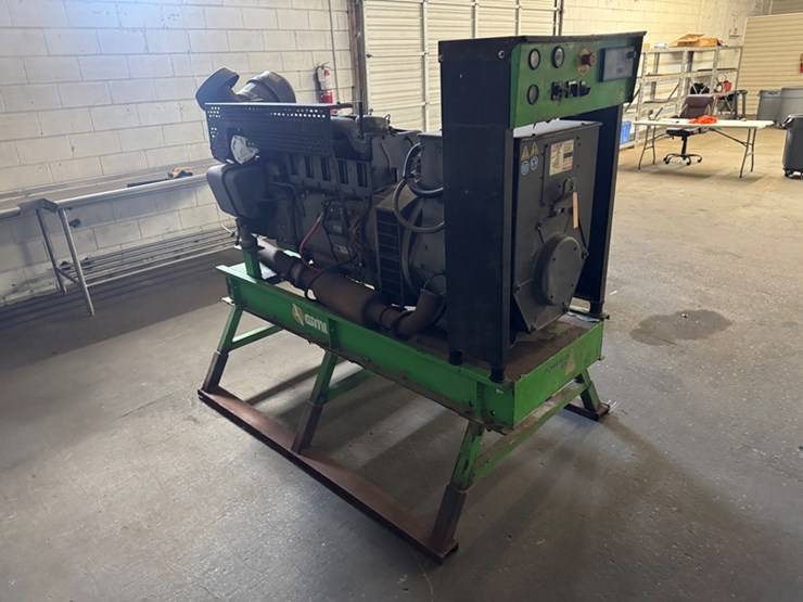 duetz-diesel-generator-on-skids-(generator-not-converting-power)-image-2