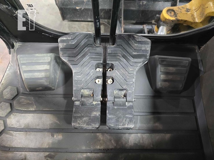 2021-caterpillar-306cr-image-20