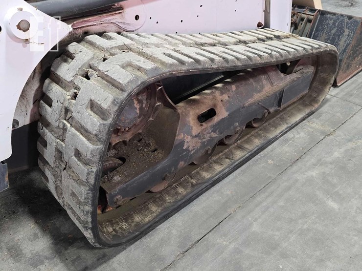 2018-bobcat-t630-image-34