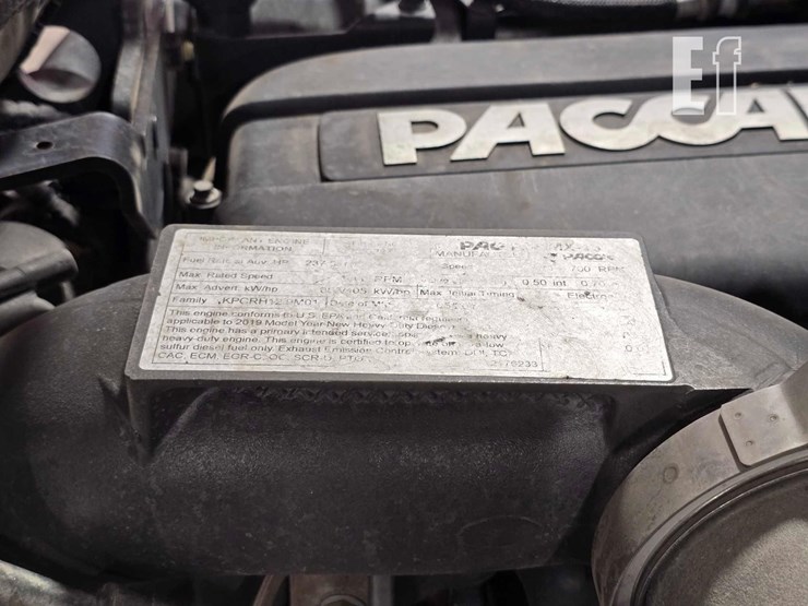 2020-kenworth-t680-image-30