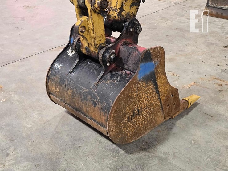 2022-caterpillar-303.5e2-cr-image-11