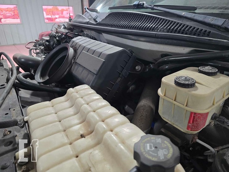 2009-chevrolet-kodiak-c4500-image-26