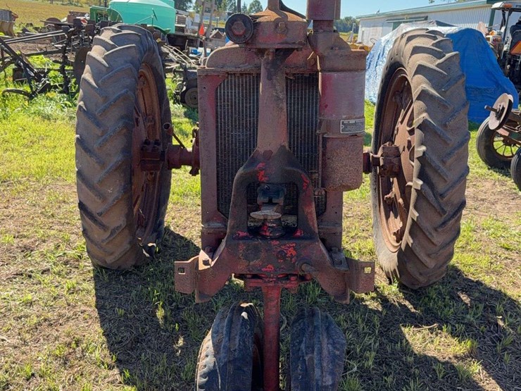 farmall-f-14-image-8