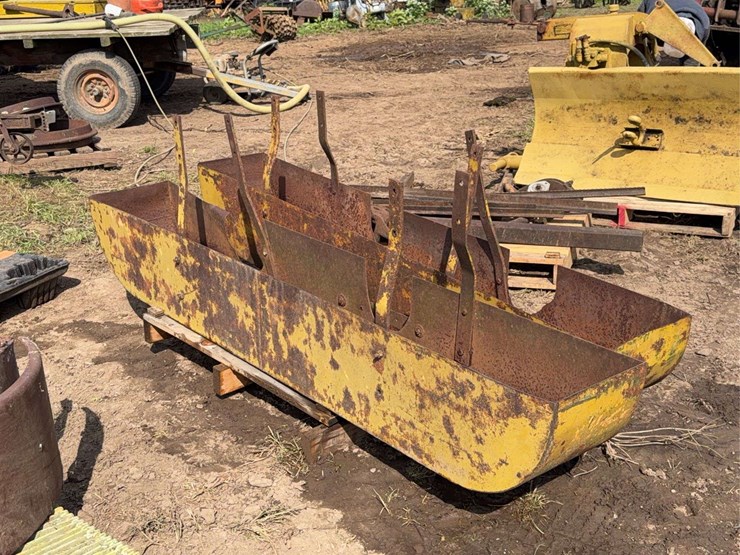 oliver-orchard-fenders-image-2