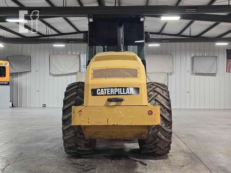 2012-caterpillar-cp56-image-8