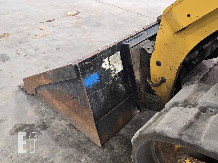 2022-caterpillar-289d3-image-12