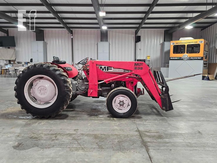 massey-ferguson-245-image-6