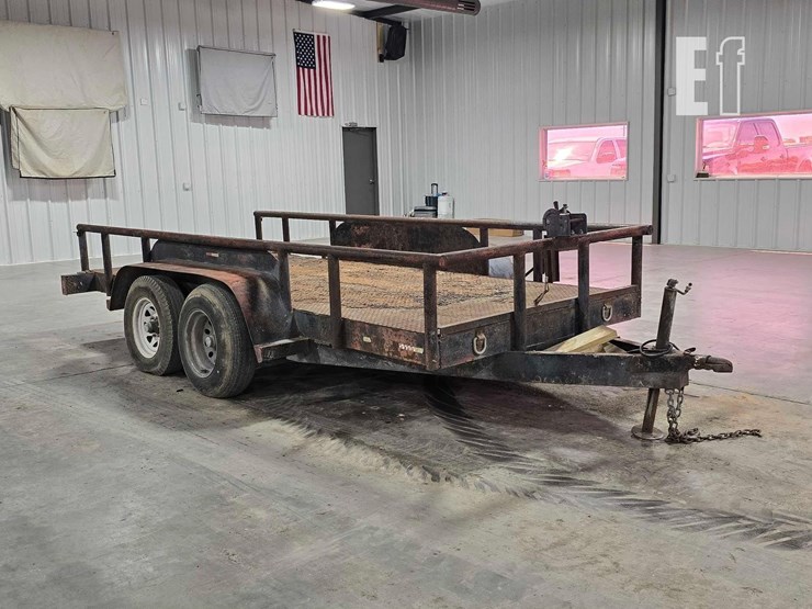 14-foot-tandem-axle-flatbed-utility-/-equipment-tr-image-2