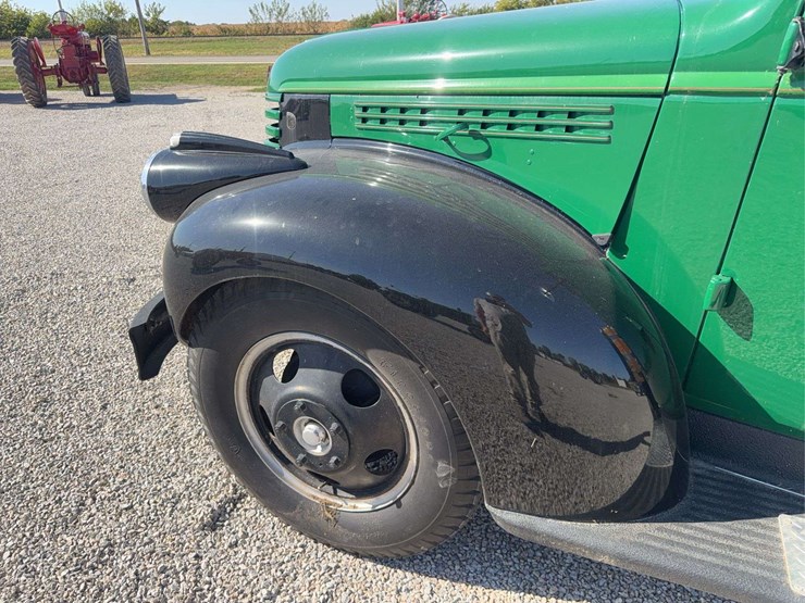 1946-chevrolet-truck-image-79