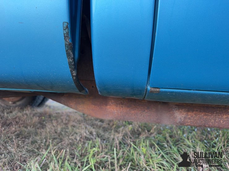 1993-chevrolet-k3500-4x4-pickup-image-18