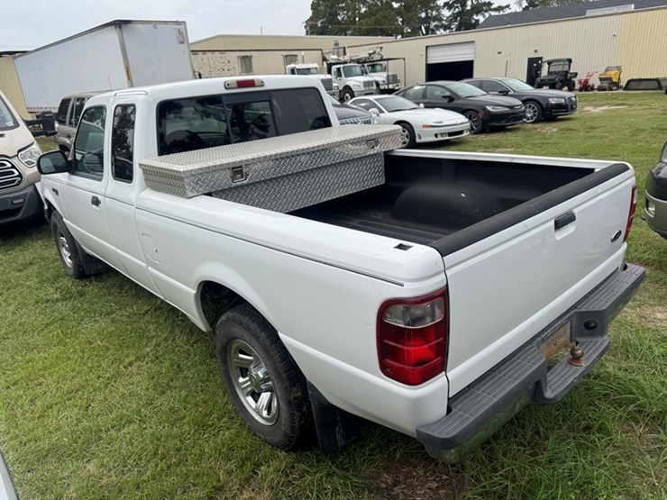 2001-ford-ranger-xlt-super-cab-3.0l-v6-–-auto-trans---167,418-miles-showing---1ftyr14u61ta20717-image-4