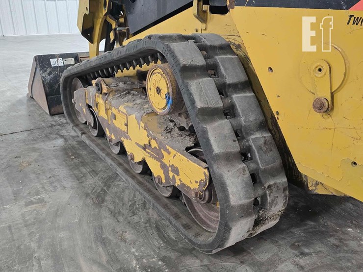 2019-caterpillar-259d-image-27