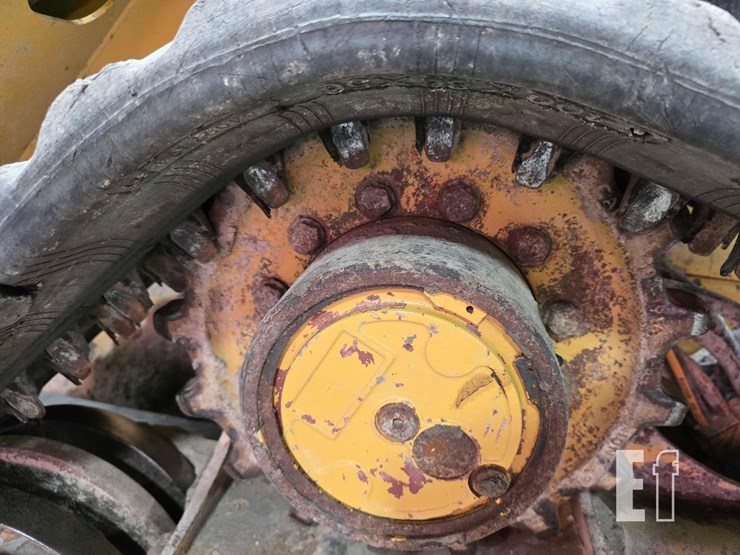 2022-caterpillar-289d3-image-34