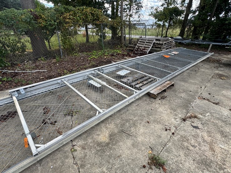 (2)-aluminum-gates-no-power-controls-or-motors,-gates-only-image-3