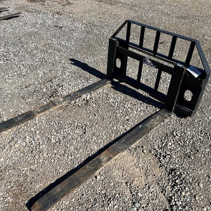 JCT 60” Skid Steer Pallet Forks