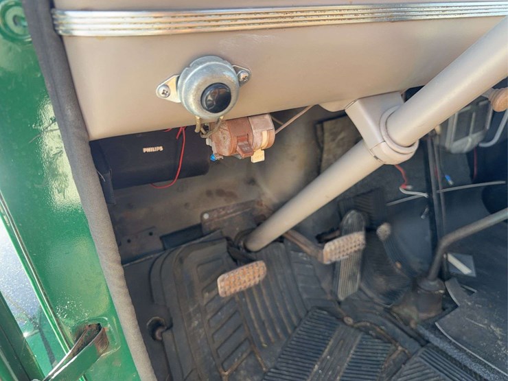 1946-chevrolet-truck-image-48
