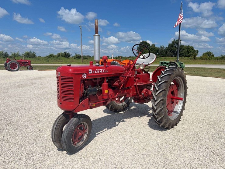 farmall-super-c-image-1