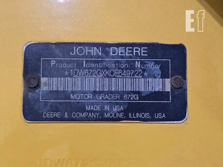 2012-deere-672g-image-34