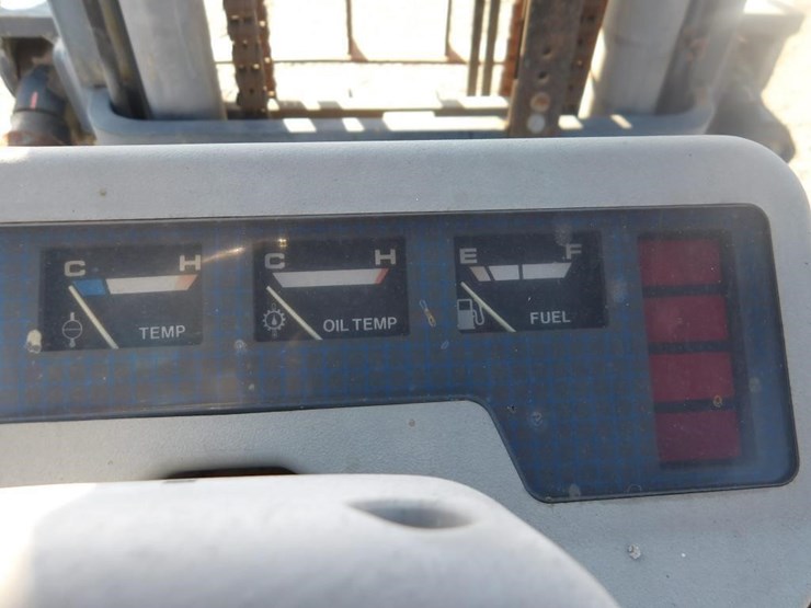 kamatsu-fg45st-6-forklift-image-24