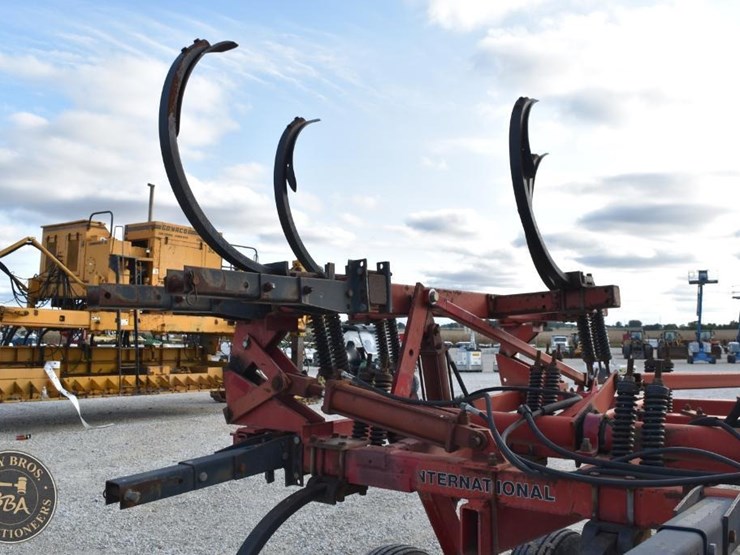 case-ih-5700chpl-46760-image-19