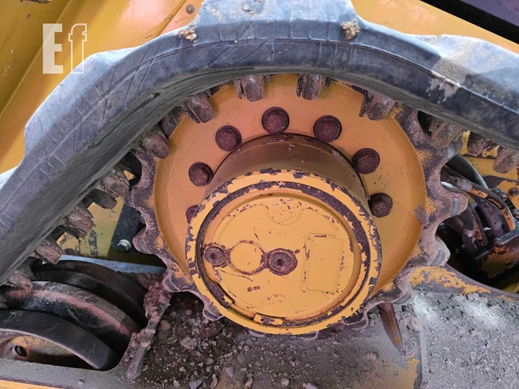 2022-caterpillar-289d3-image-33