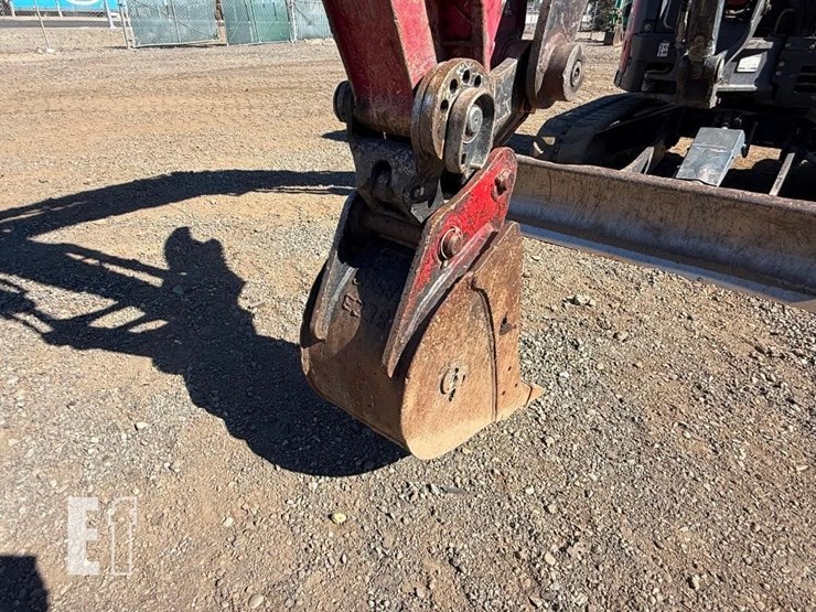 2020-yanmar-vio35-6a-image-18