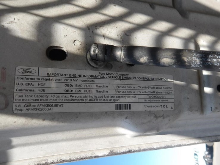 2010-ford-f450-mechanics-truck-image-12