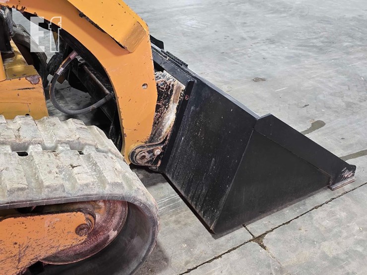 2021-caterpillar-289d3-image-11