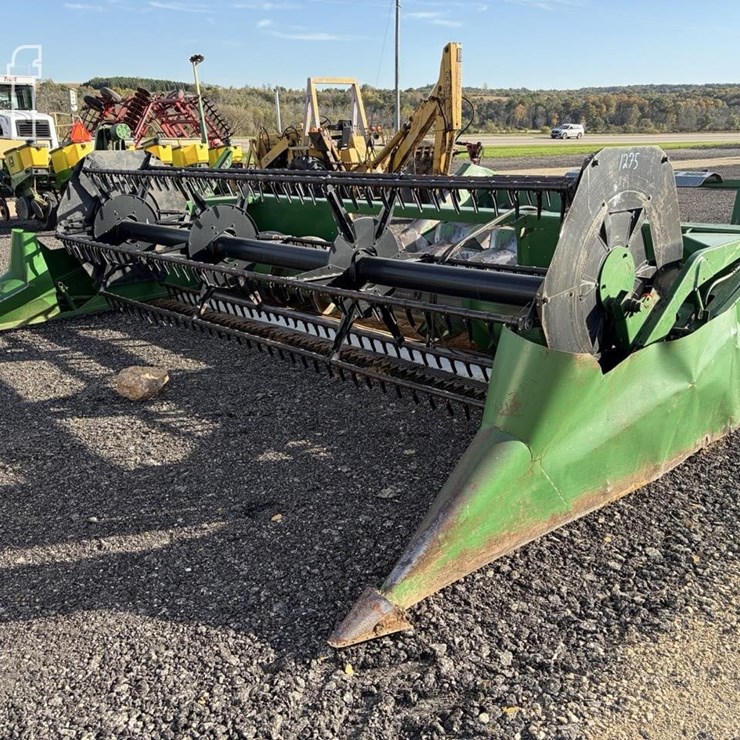 JOHN DEERE 216