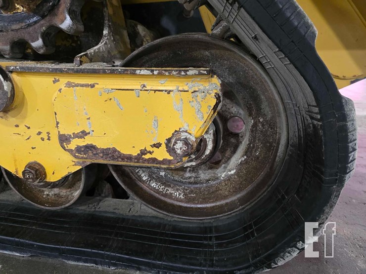 2022-caterpillar-289d3-image-30
