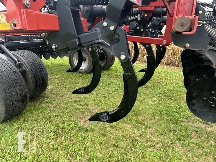 case-ih-ecolo-tiger-875-image-16