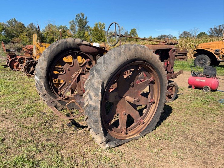 farmall-f-14-image-3