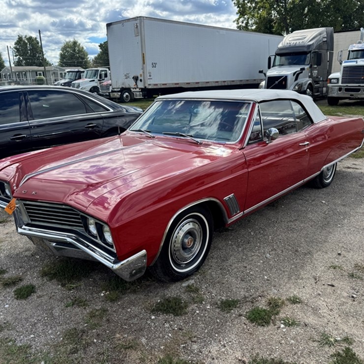 1967 BUICK SKYLARK CONVERTIBLE COUPE 300 CUBIC INCH V8 - AUTO TRANS MILEAGE NOT VERIFIED