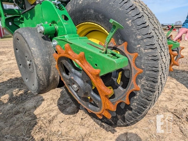 john-deere-1770nt-image-9
