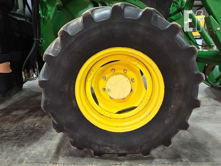 2018-john-deere-6130m-image-22