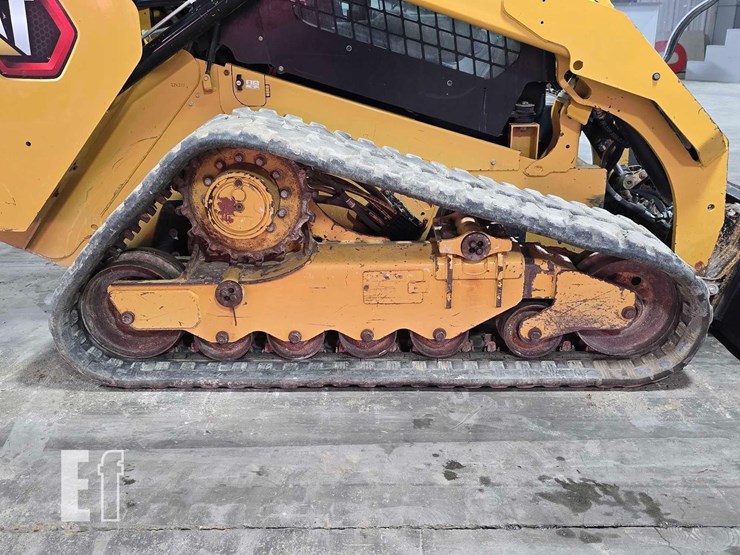 2022-caterpillar-289d3-image-32
