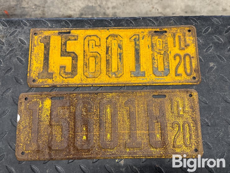 match-pair-of-1920-il-license-plates-image-1